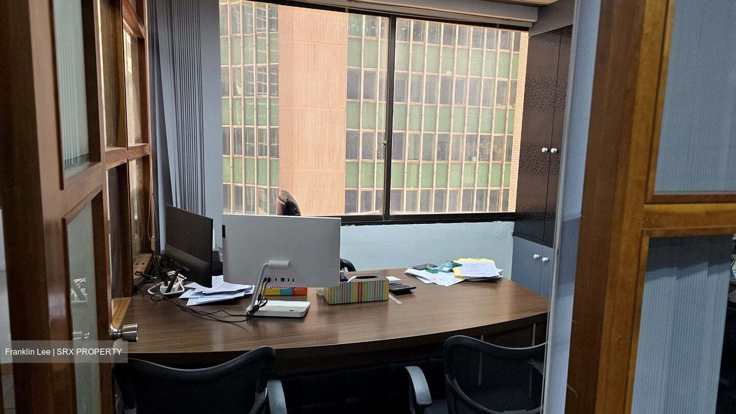 Tong Eng Building (D1), Office #592897541